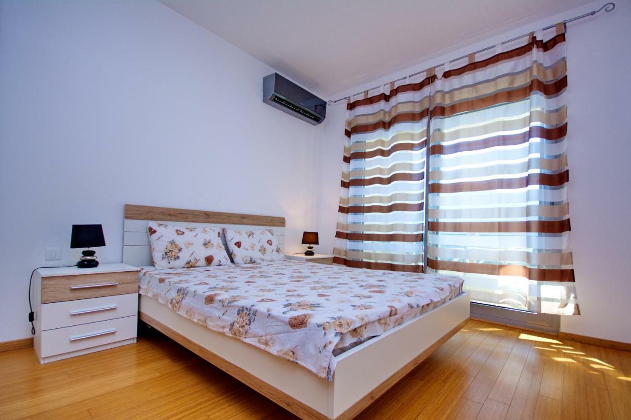 Apartment Dobrota Kotor Exteriér fotografie