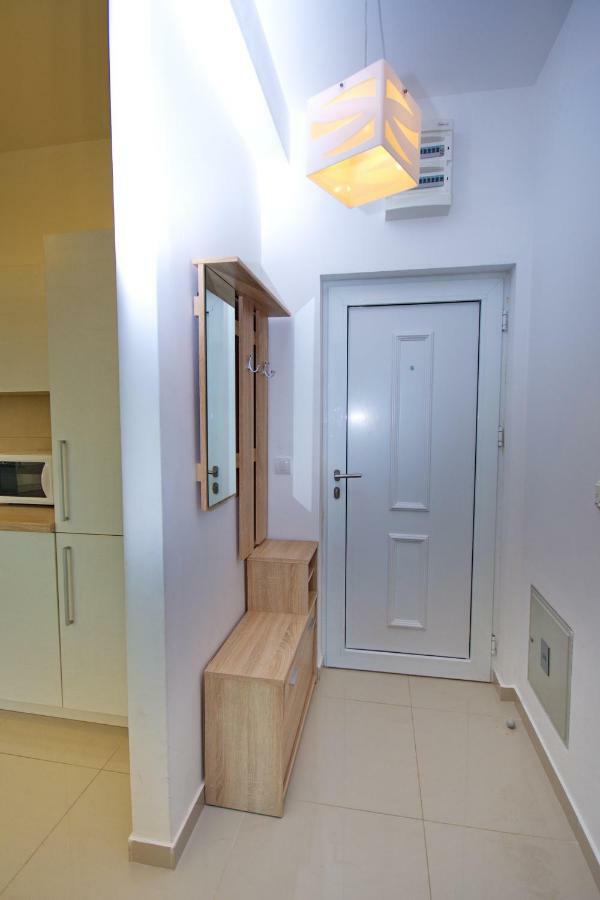 Apartment Dobrota Kotor Exteriér fotografie