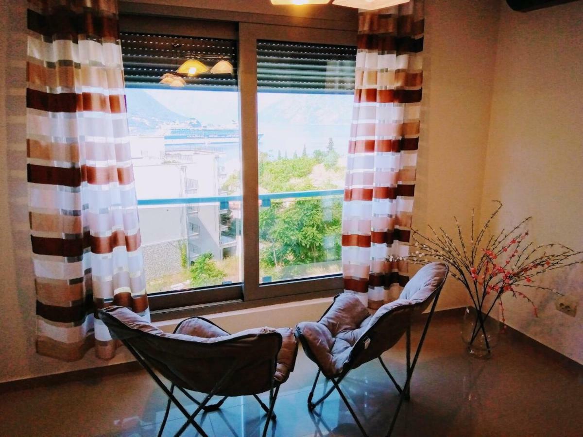 Apartment Dobrota Kotor Exteriér fotografie